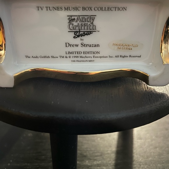 The Andy Griffith Show TV Tunes Music Box Collection By Drew Struzan - Picture 9 of 9